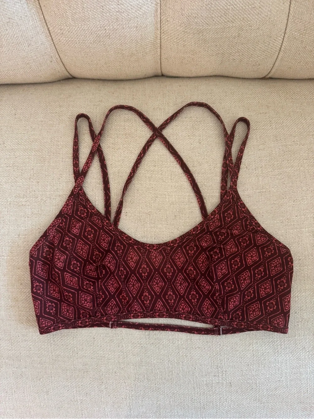 Urban Outfitters Burgundy Geometric Strappy Bralette Size M